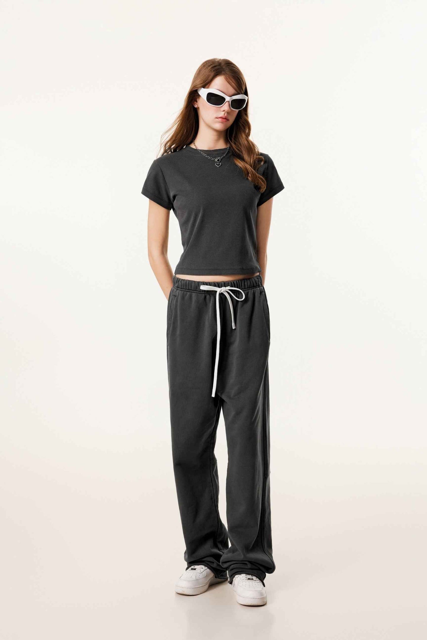 275GSM Women’s Figure-Flattering Straight Shoulder T-shirt