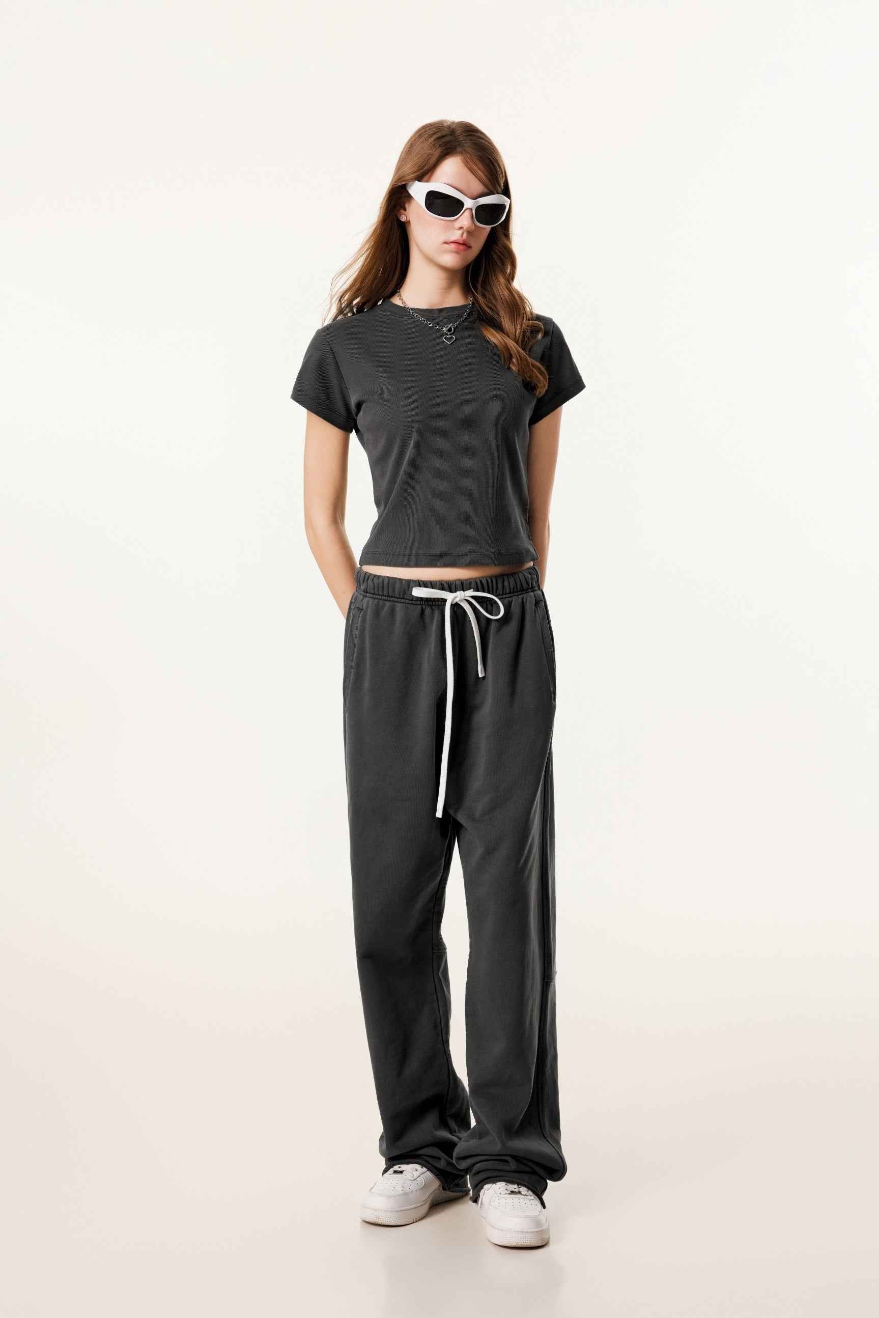 275GSM Women’s Figure-Flattering Straight Shoulder T-shirt