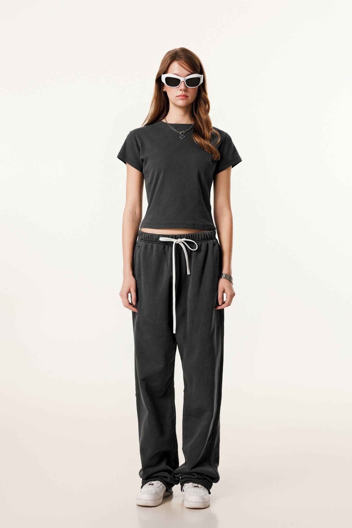 275GSM Women’s Figure-Flattering Straight Shoulder T-shirt