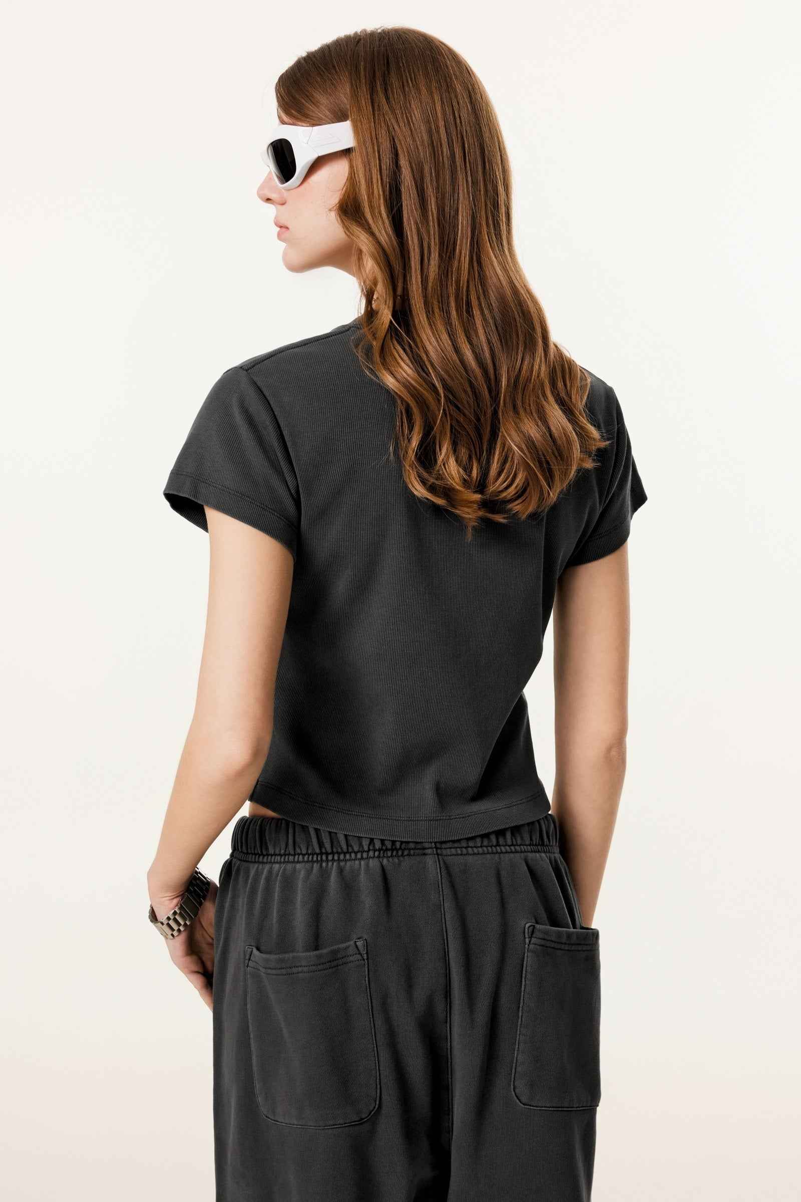 275GSM Women’s Figure-Flattering Straight Shoulder T-shirt