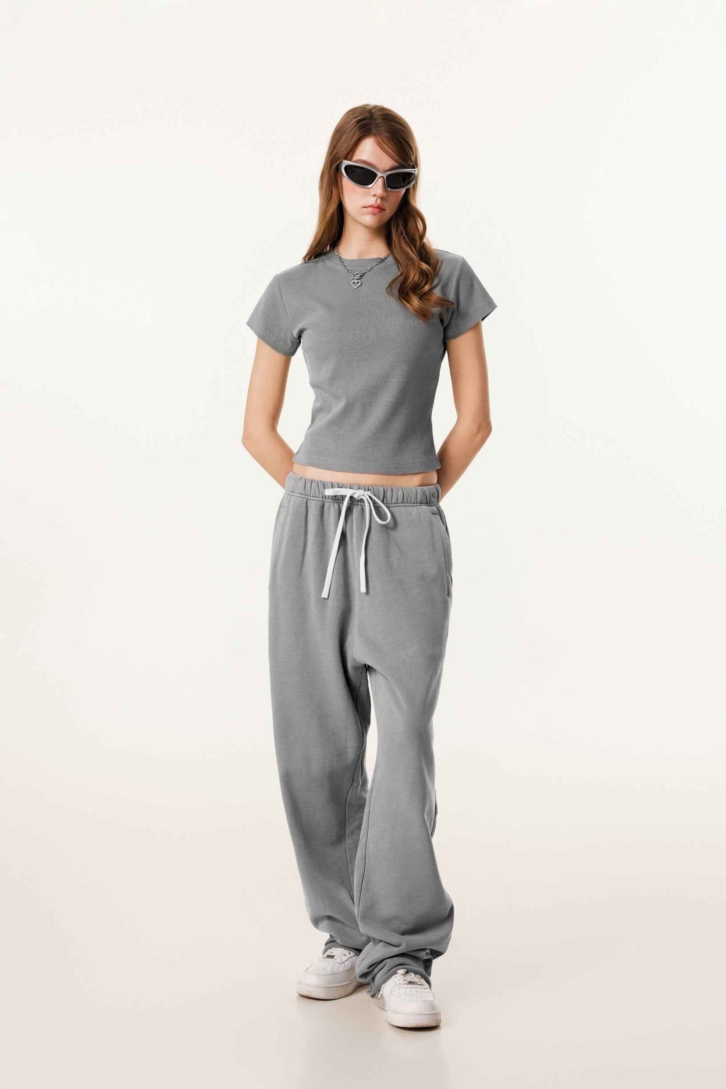 275GSM Women’s Figure-Flattering Straight Shoulder T-shirt