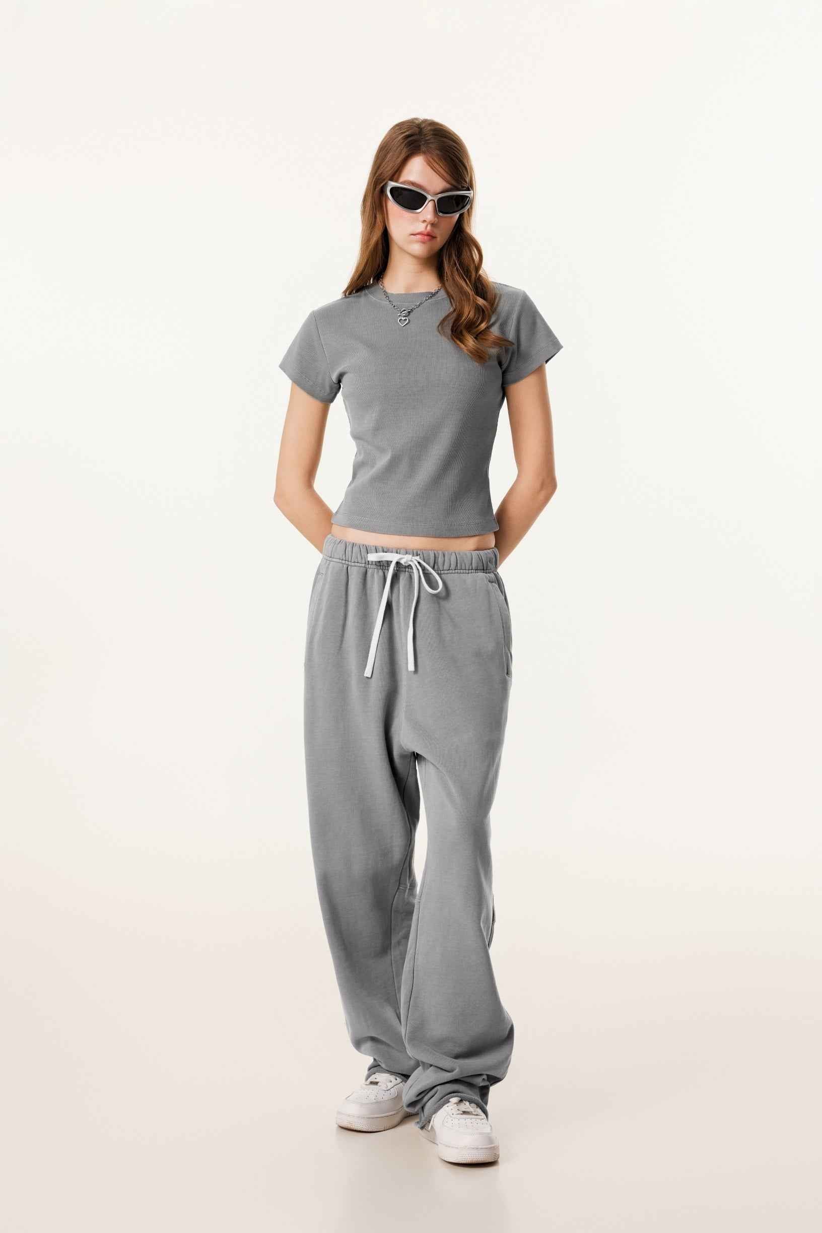 275GSM Women’s Figure-Flattering Straight Shoulder T-shirt