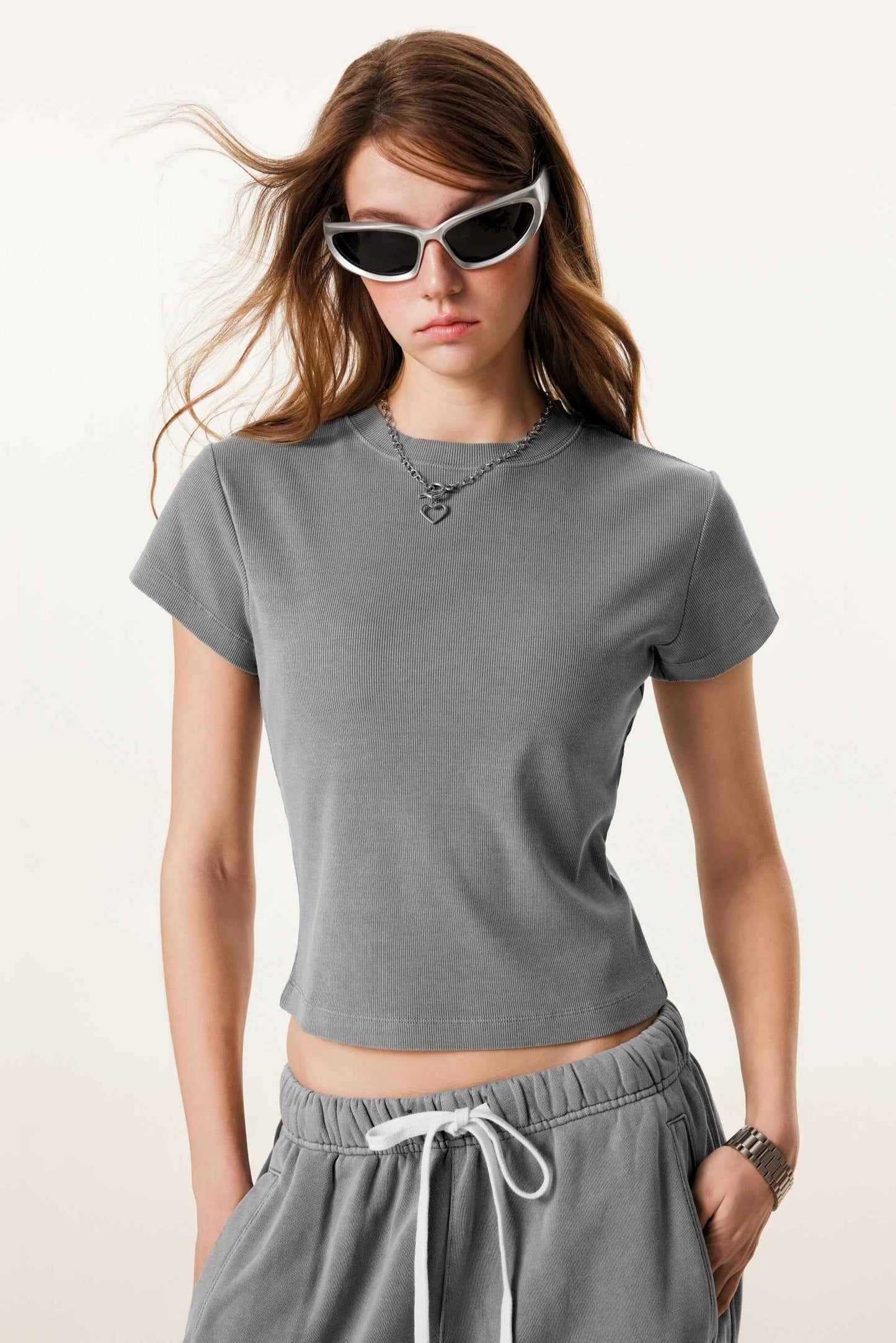 275GSM Women’s Figure-Flattering Straight Shoulder T-shirt