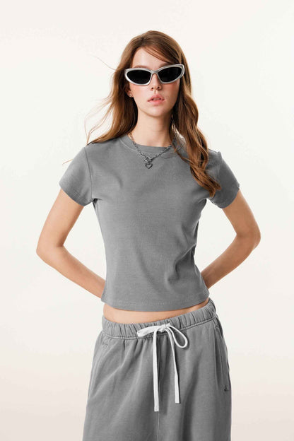 275GSM Women’s Figure-Flattering Straight Shoulder T-shirt