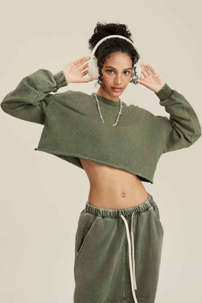 380GSM Women's Heavyweight Distressed Snow-Wash Raw-Hem Cropped Long sleeve Sweatshirt