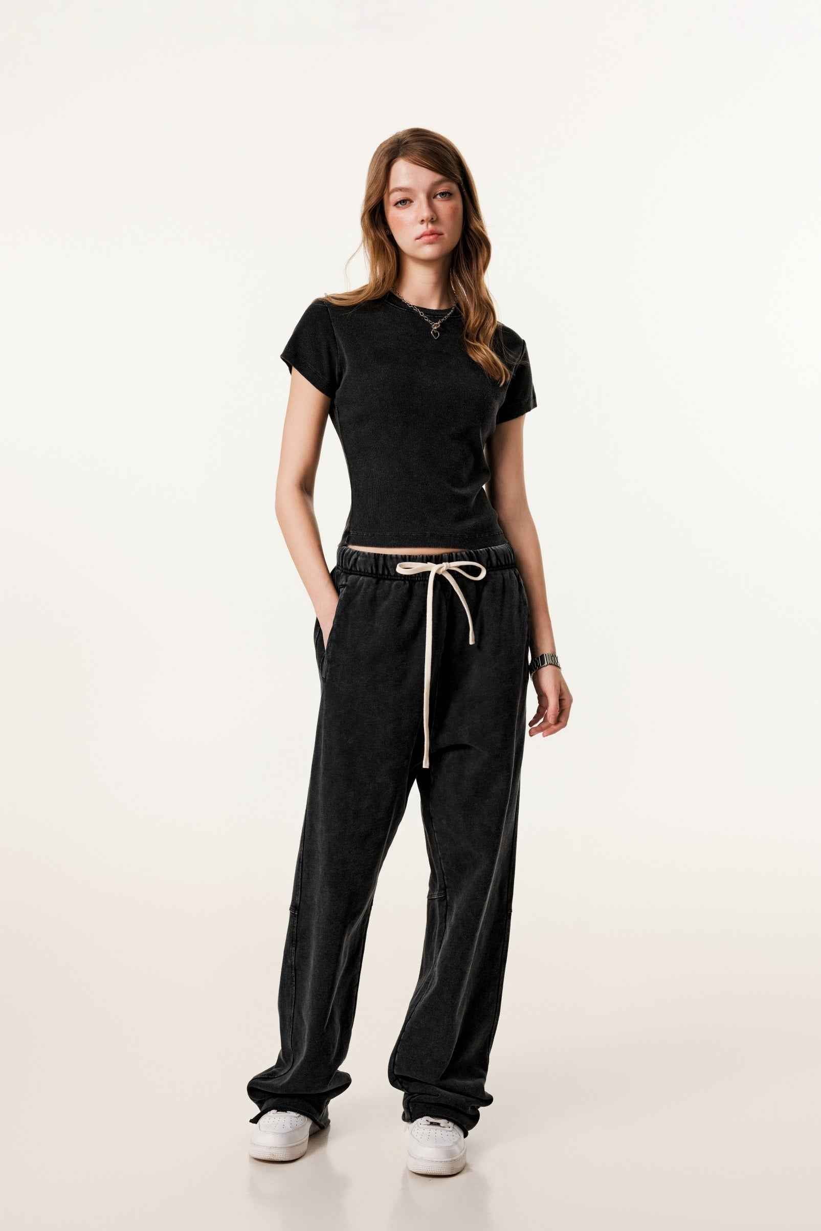 275GSM Women’s Figure-Flattering Straight Shoulder T-shirt