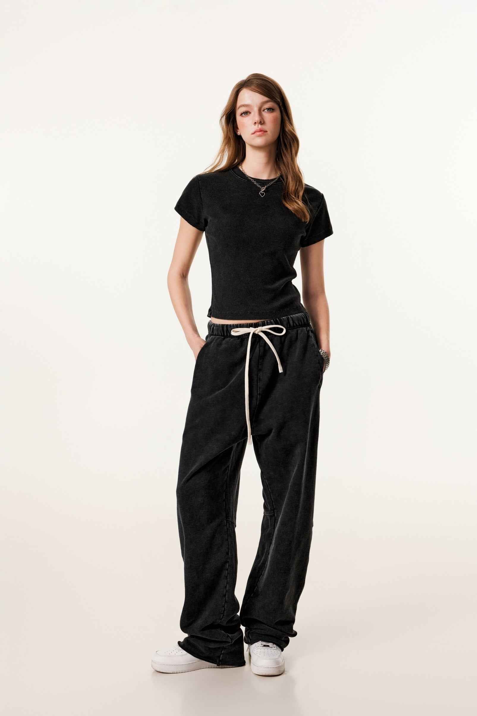 275GSM Women’s Figure-Flattering Straight Shoulder T-shirt