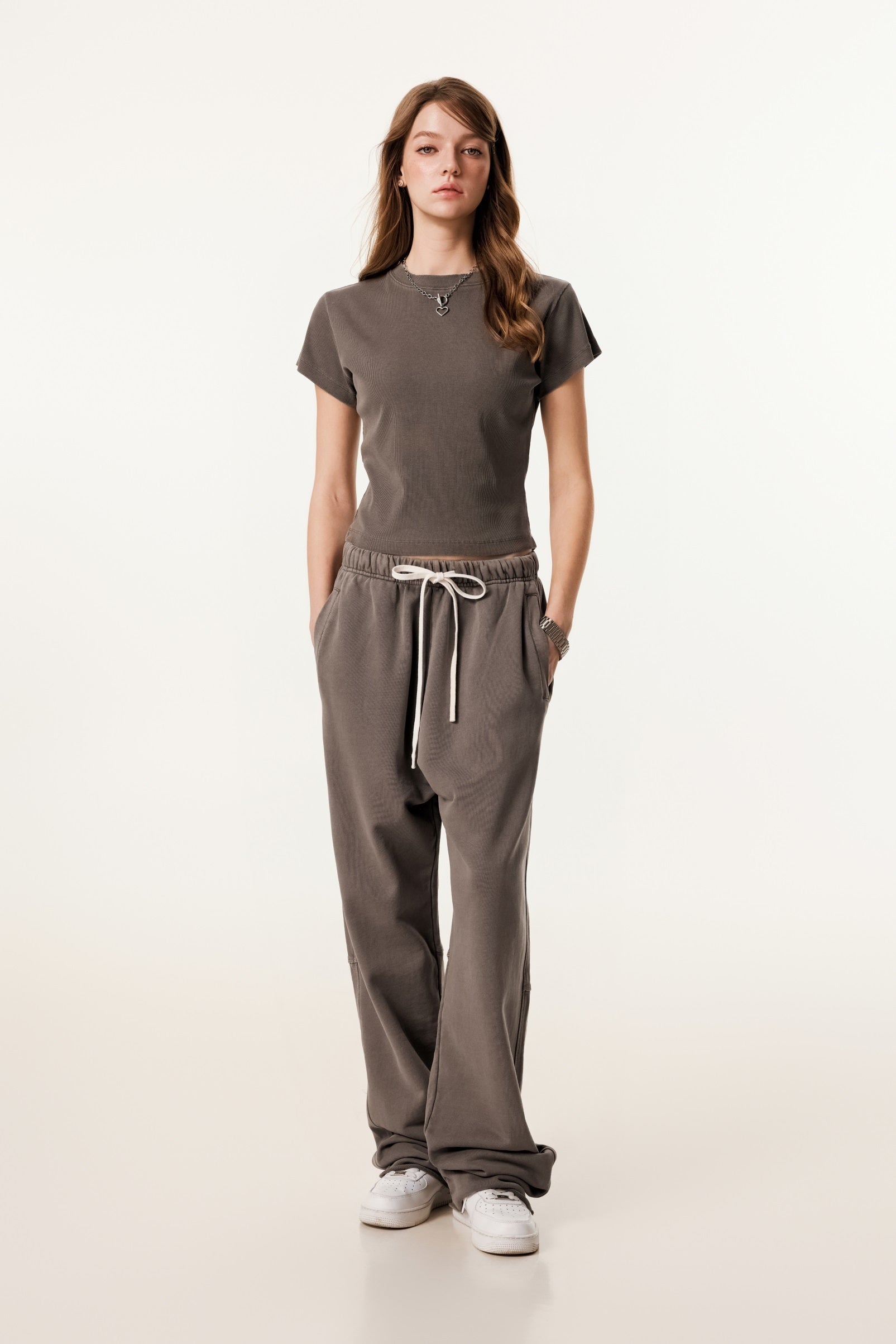 275GSM Women’s Figure-Flattering Straight Shoulder T-shirt Coffee 