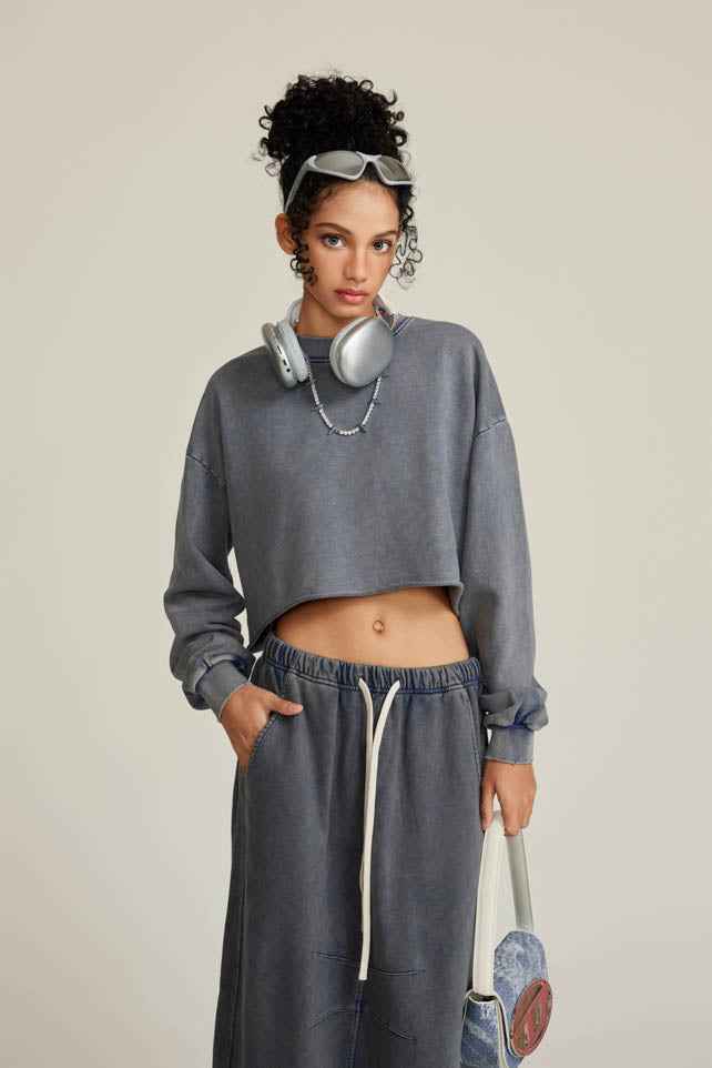 380GSM Women's Heavyweight Distressed Snow-Wash Raw-Hem Cropped Long sleeve Sweatshirt