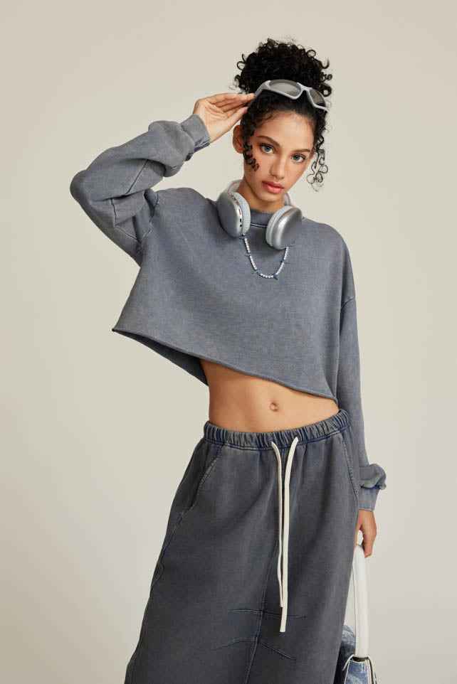 380GSM Women's Heavyweight Distressed Snow-Wash Raw-Hem Cropped Long sleeve Sweatshirt