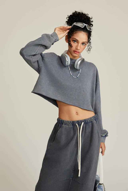 380GSM Women's Heavyweight Distressed Snow-Wash Raw-Hem Cropped Long sleeve Sweatshirt