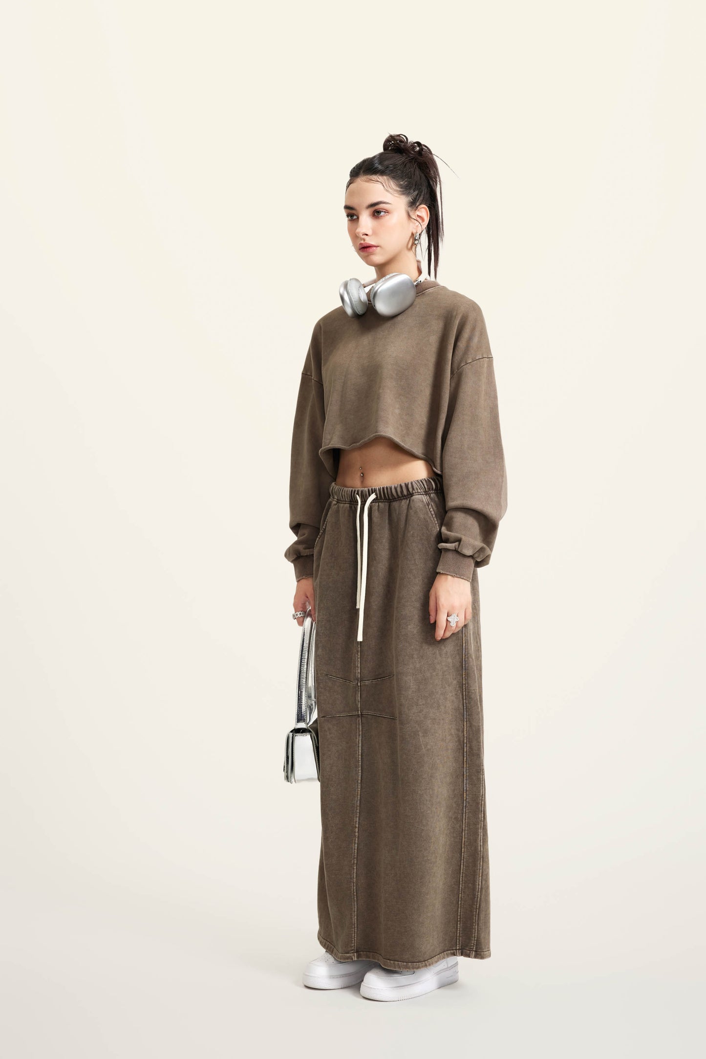 380GSM Women’s Heavyweight Distressed Snow-Wash Raw-Hem Cropped Long sleeve Coffee 